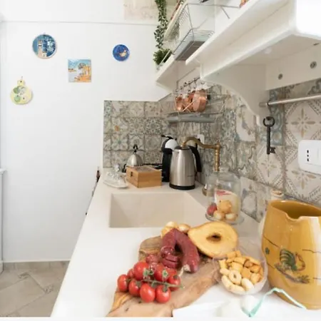 Le Alcove Del Leopardi