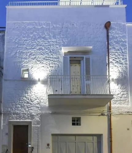 Le Alcove Del Leopardi בית נופש אוסטוני